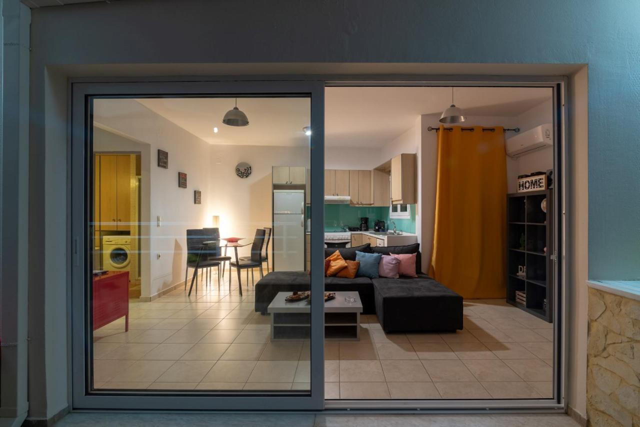 Penthouse Apartment In Downtown With Seaview Ираклион Экстерьер фото